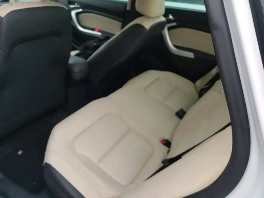 Changan V7 — миниатюра 17
