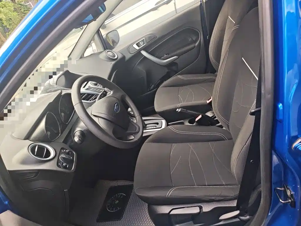 Ford Fiesta — миниатюра 16