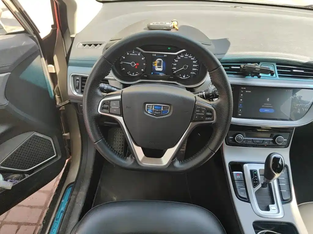 Geely Emgrand GS — миниатюра 11