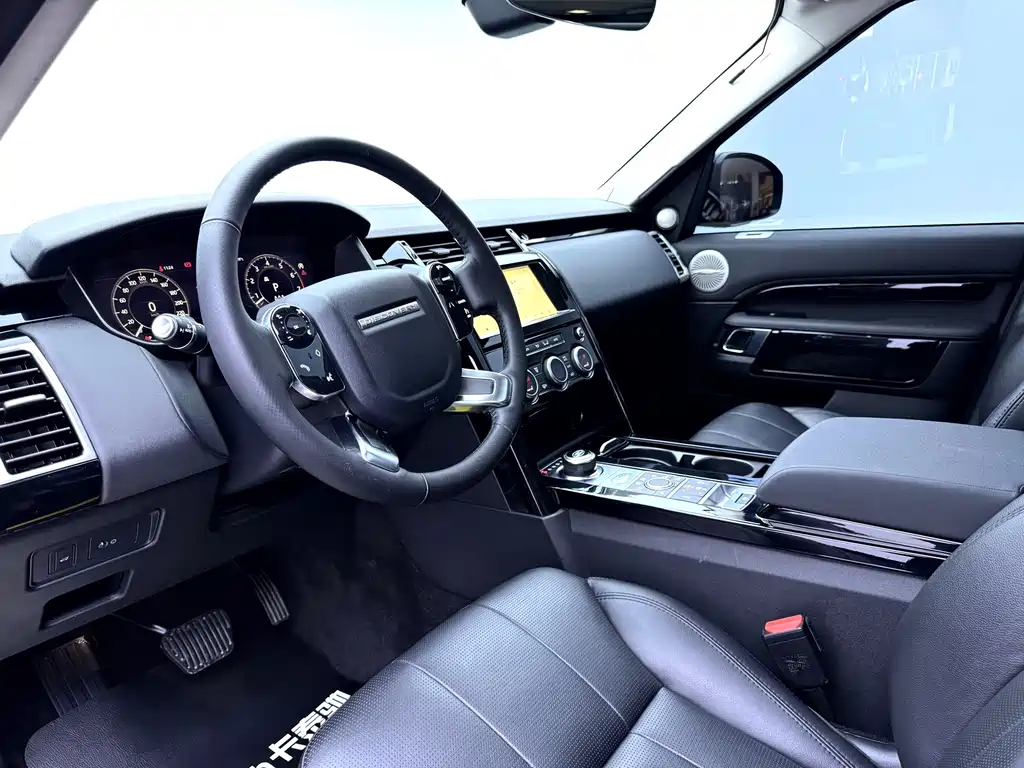 Land Rover Discovery — миниатюра 12