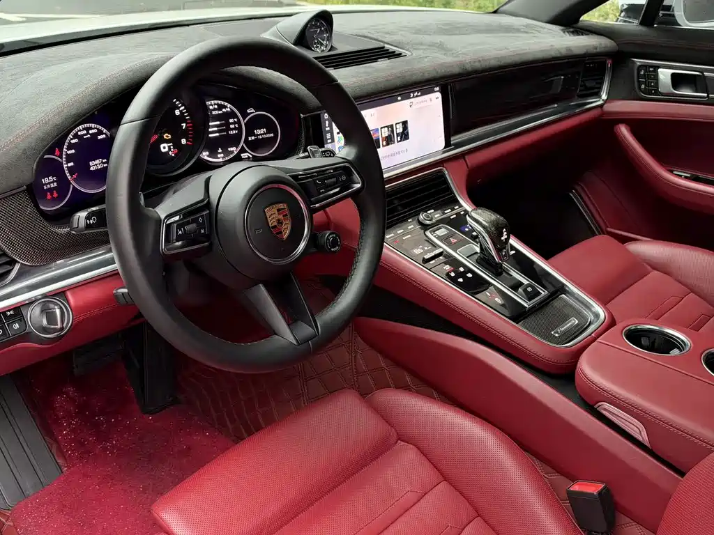 Porsche Panamera — миниатюра 5