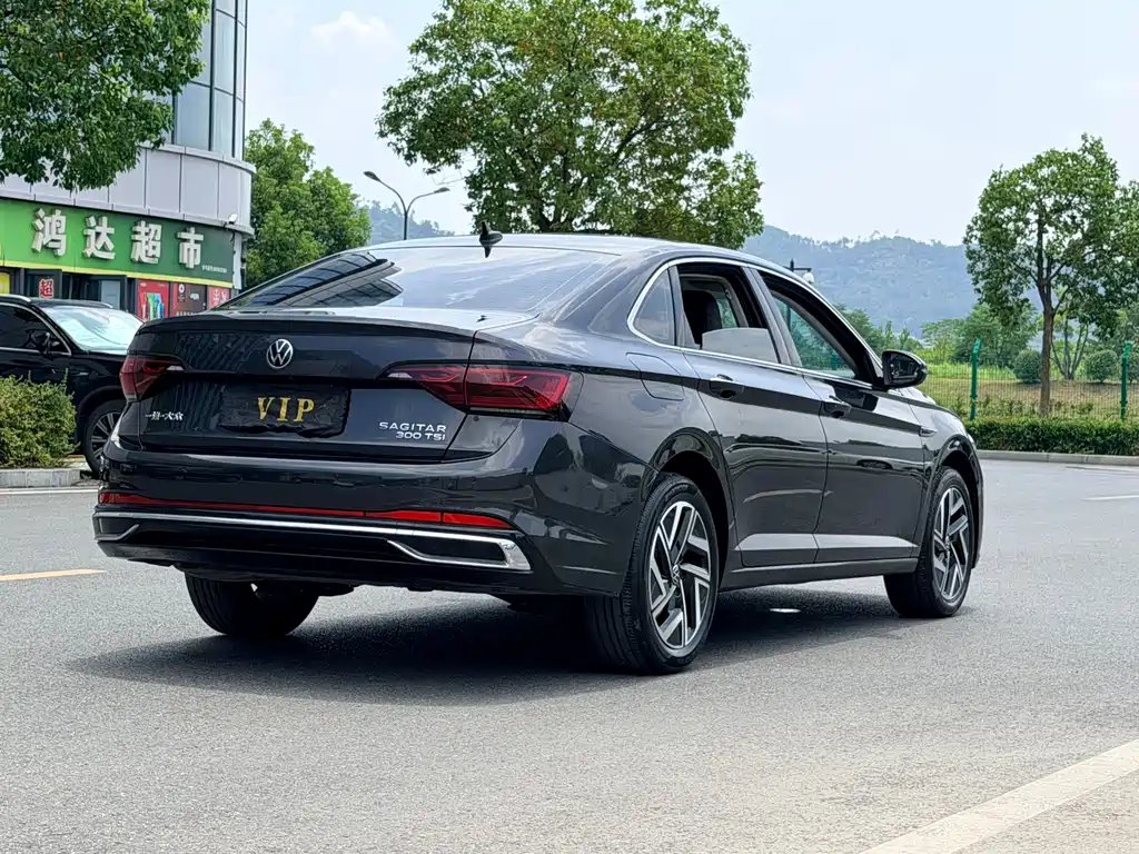 Volkswagen Sagitar 300TSI DSG Beyond Edition, фото 4