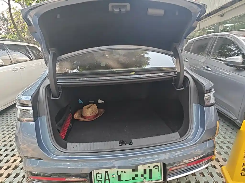 BYD Seal 07 DM-i — миниатюра 19
