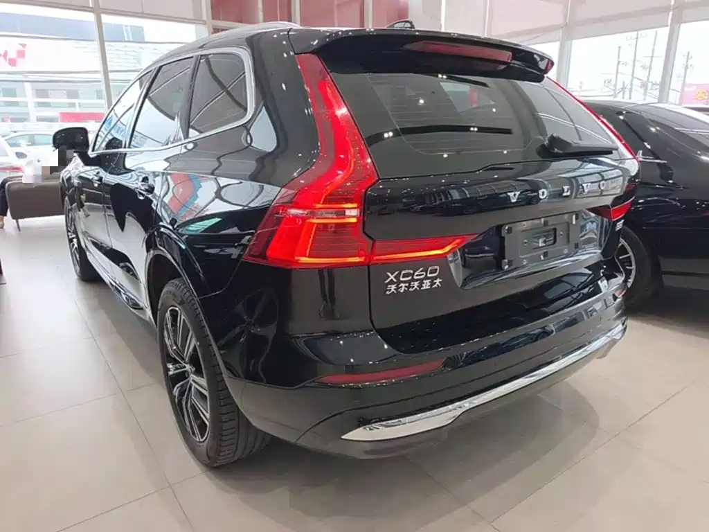 Volvo XC60 — миниатюра 5