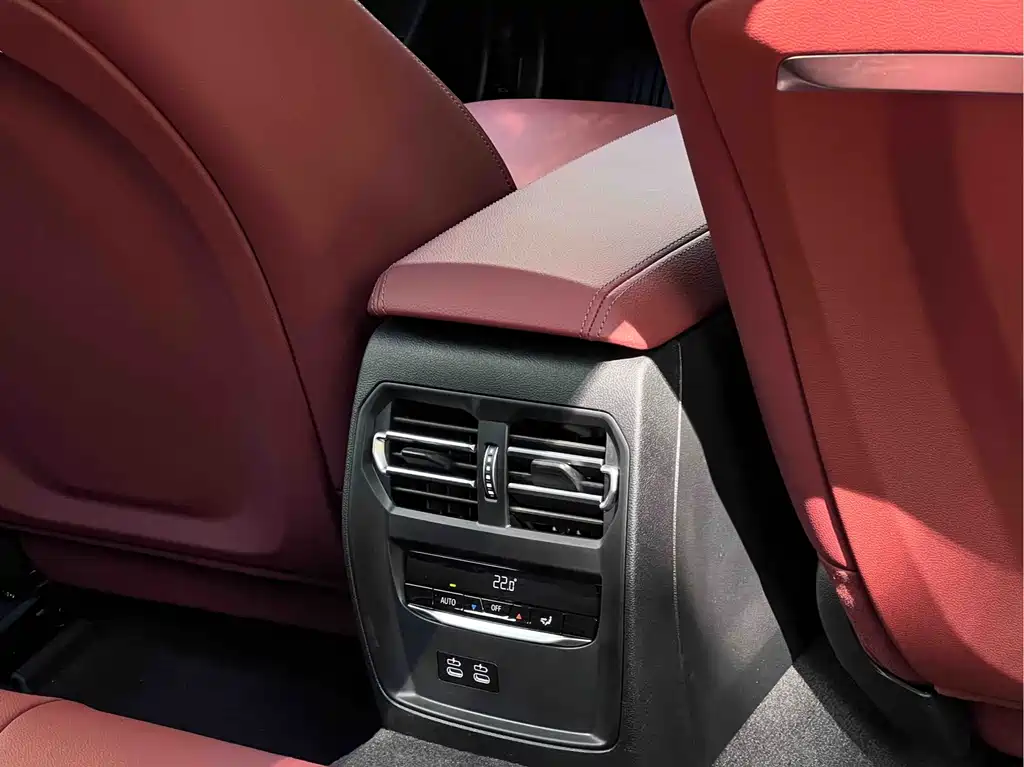 BMW 3 Series — миниатюра 21
