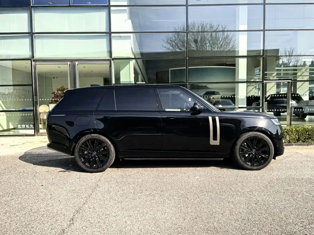 Land Rover Range Rover — миниатюра 3