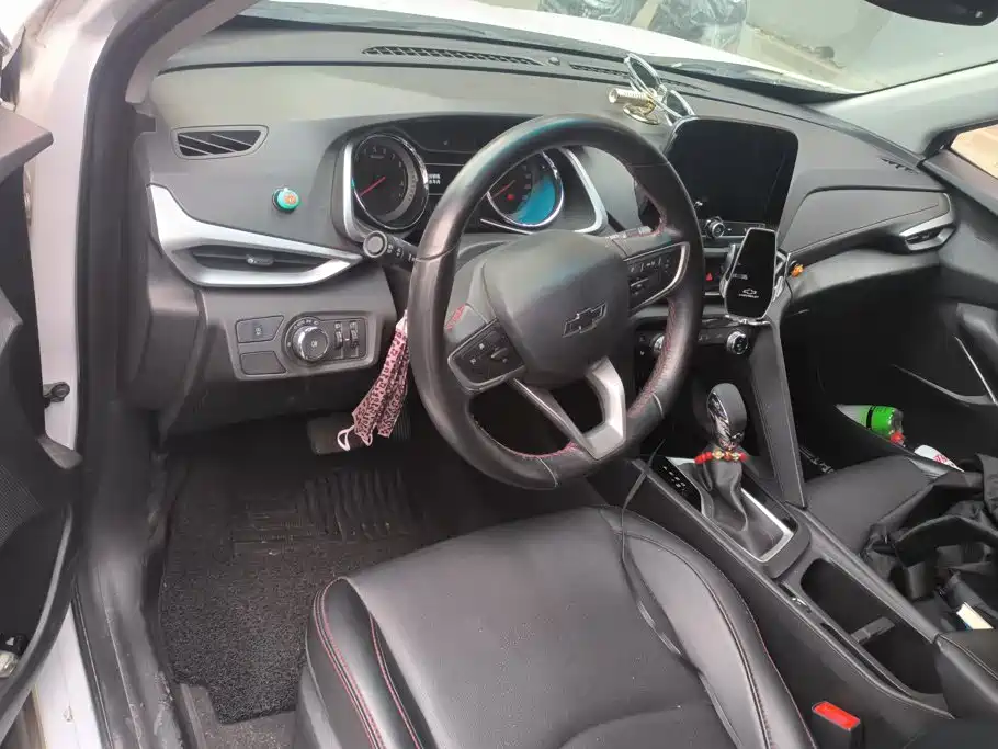 Chevrolet Volando — миниатюра 12