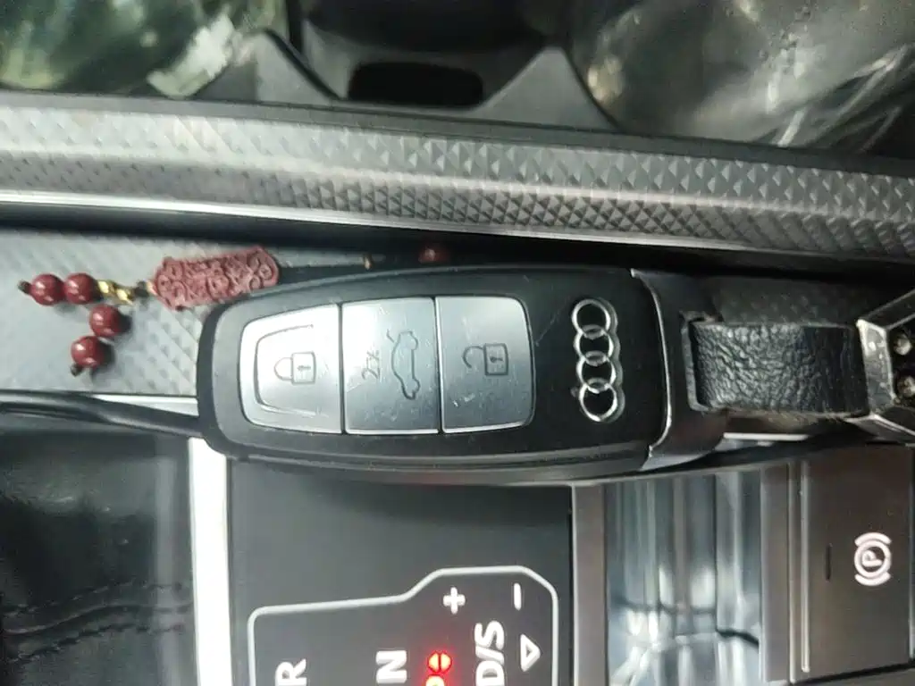 Audi A6L — миниатюра 9