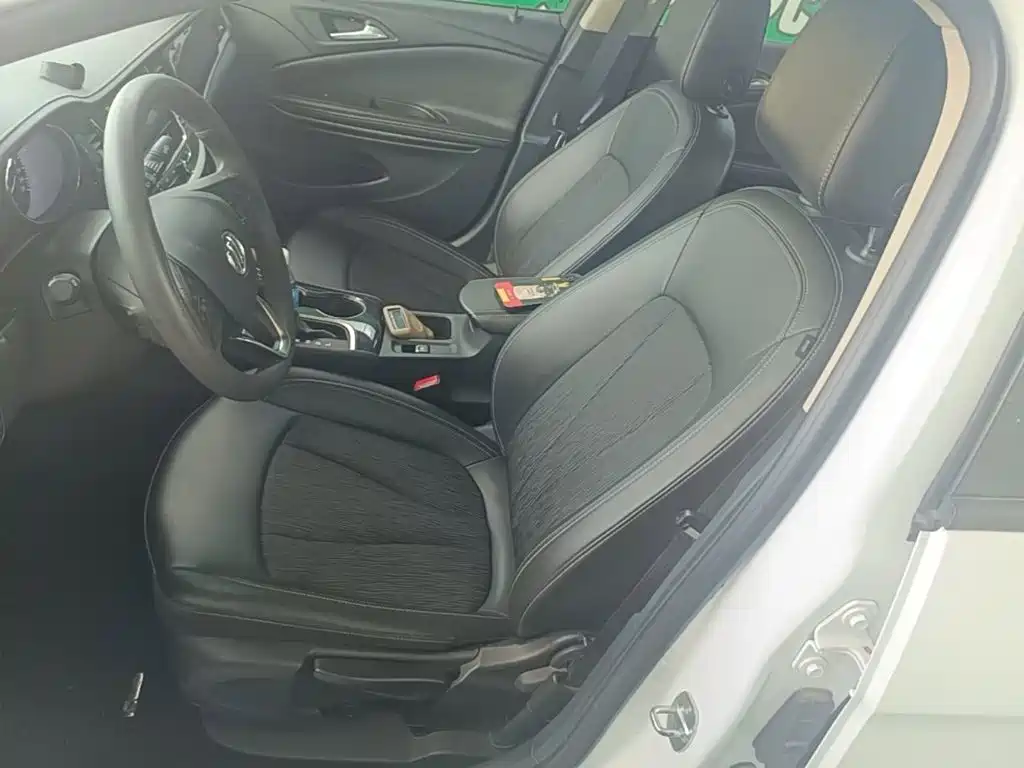Buick Verano — миниатюра 15