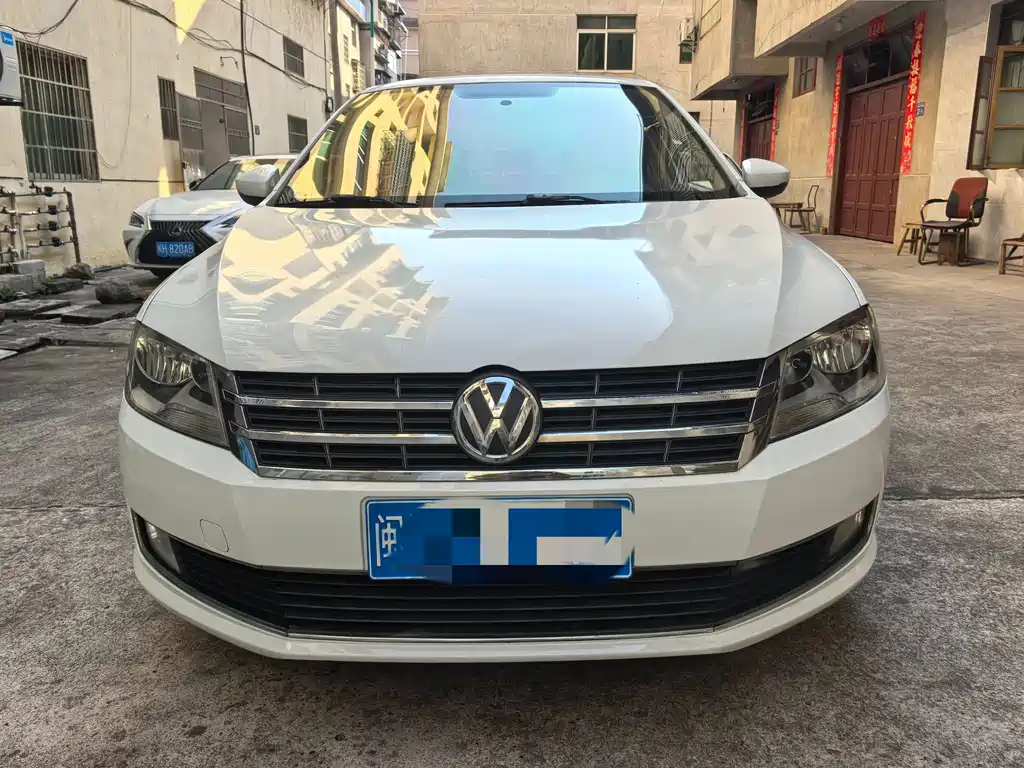 Volkswagen Lavida 2013 1.4TSI DSG Comfort