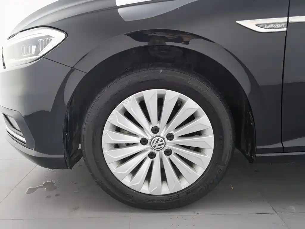 Volkswagen Lavida — миниатюра 17