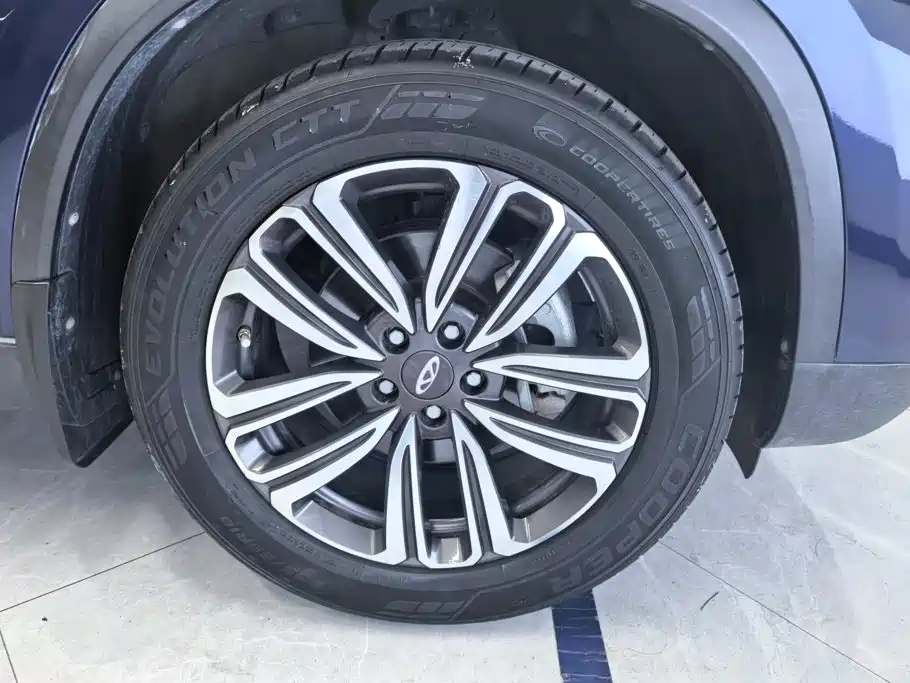 Chery Tiggo 8 — миниатюра 6
