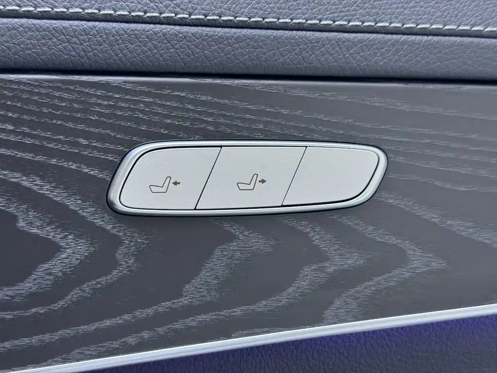 Mercedes-Benz C-Class — миниатюра 9