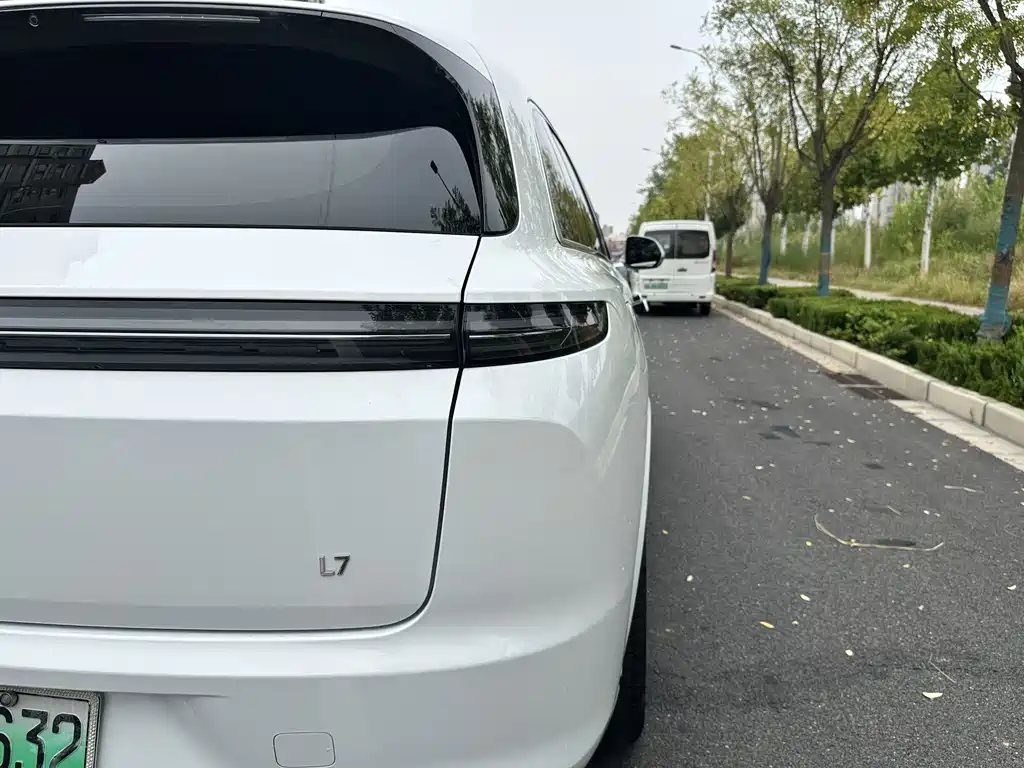 Li Auto Li L7 — миниатюра 19