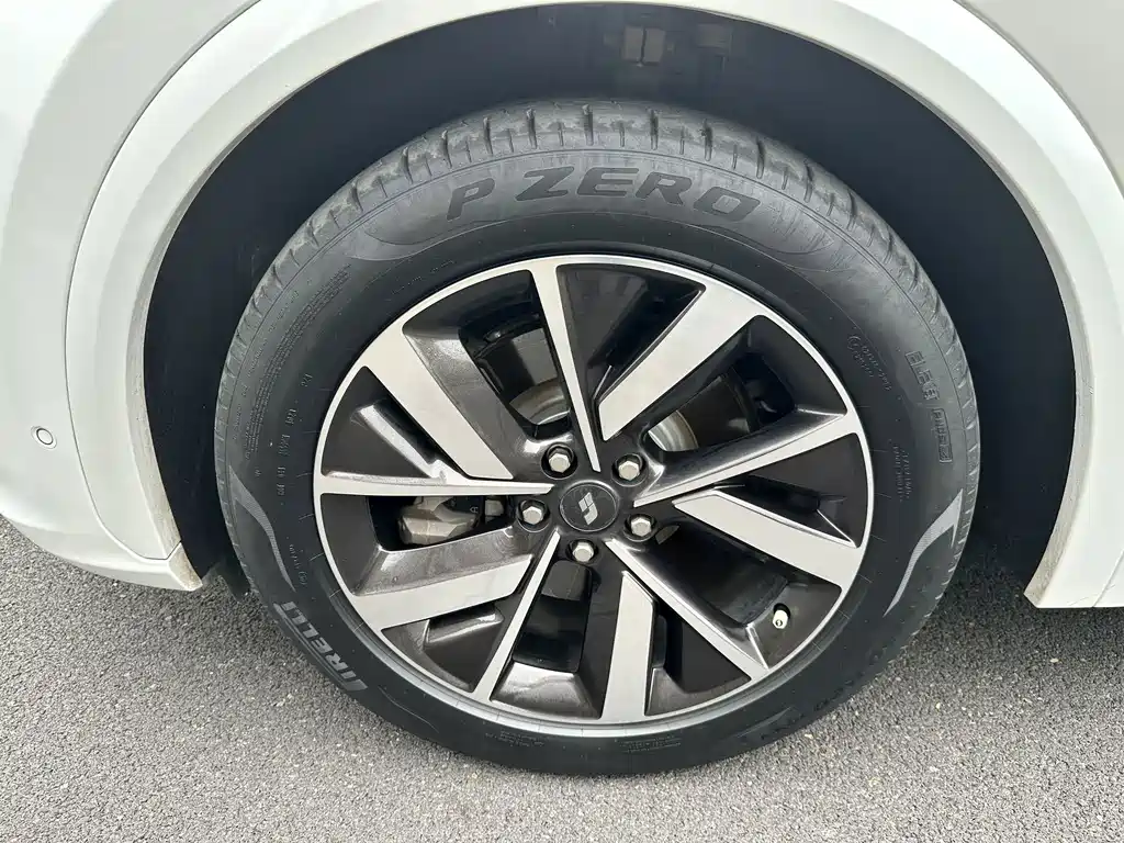 Li Auto Li L7 — миниатюра 25