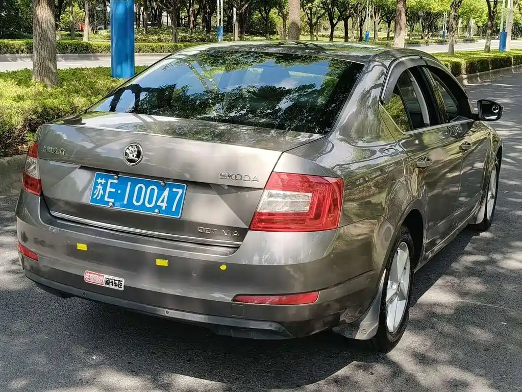 Skoda Octavia — миниатюра 4
