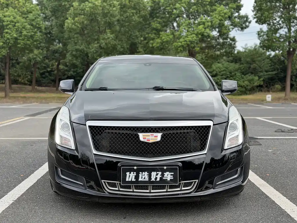 Cadillac XTS