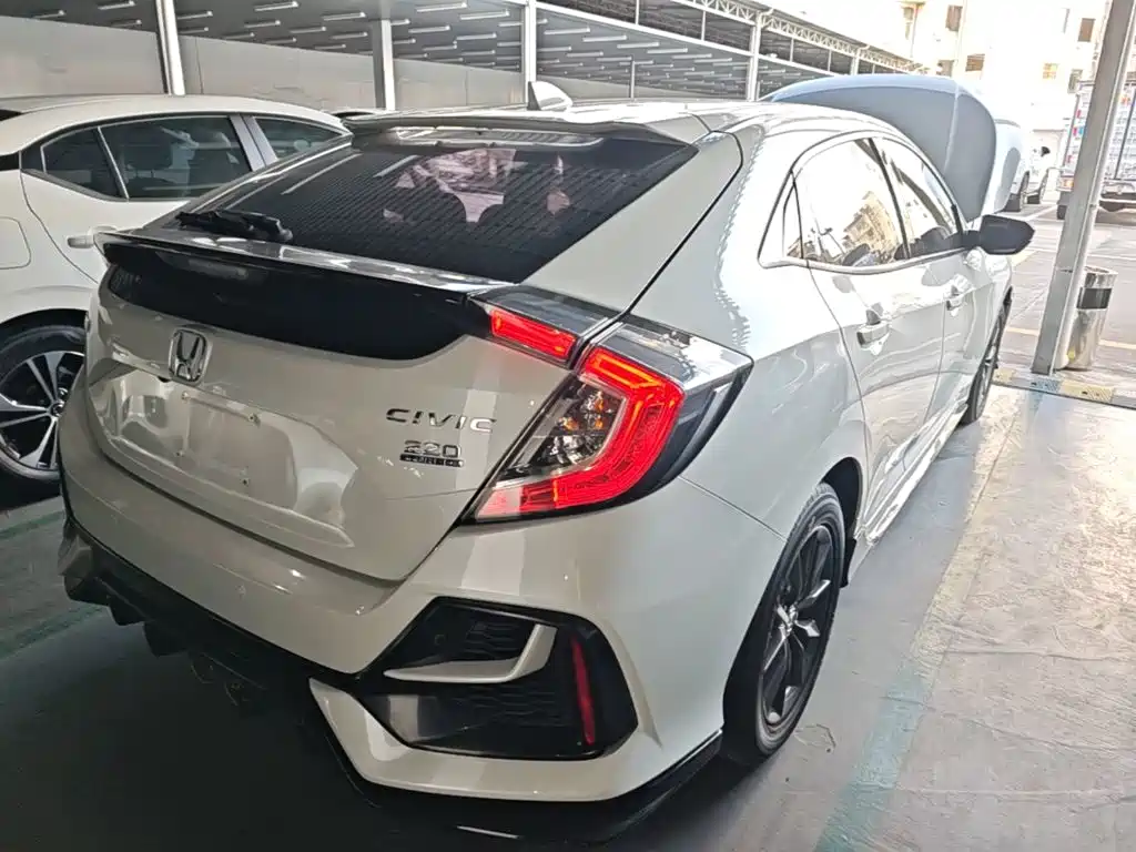 Honda Civic — миниатюра 7