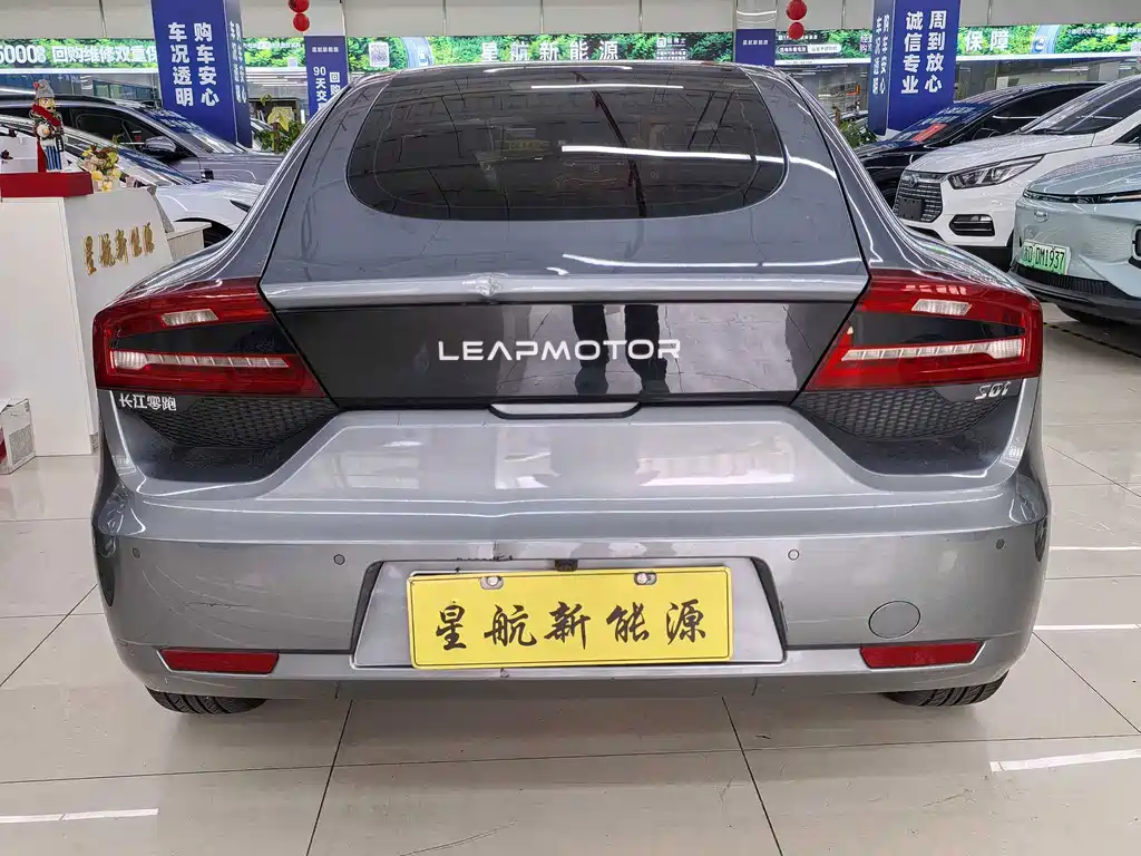 Leapmotor Leapmotor S01 — миниатюра 5
