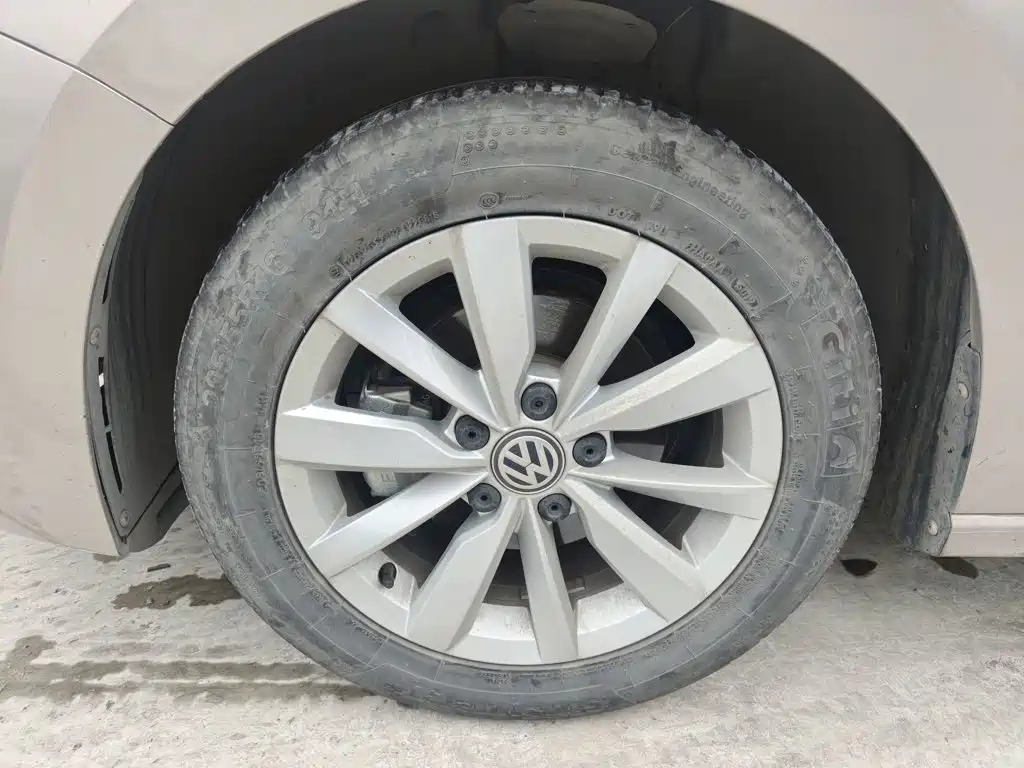 Volkswagen Bora — миниатюра 25