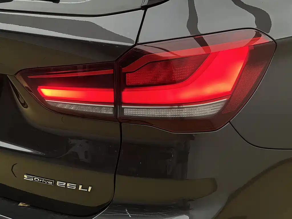 BMW X1 — миниатюра 23