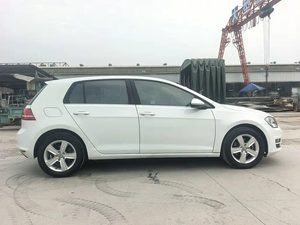 Volkswagen Golf — миниатюра 5