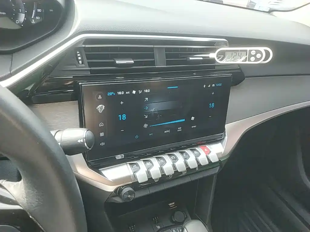 Peugeot 408 — миниатюра 13