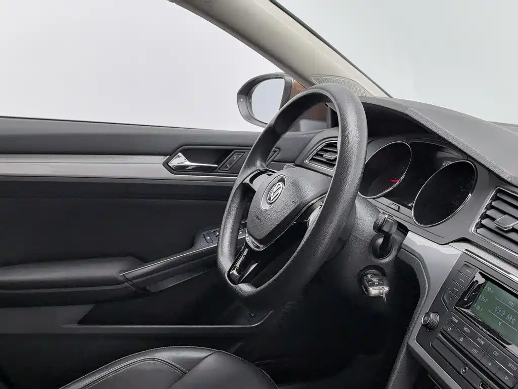 Volkswagen Lamando — миниатюра 22