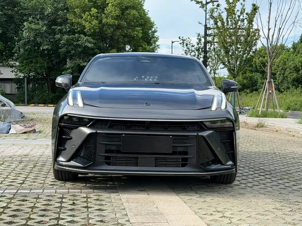 Lynk & Co 03 — миниатюра 2