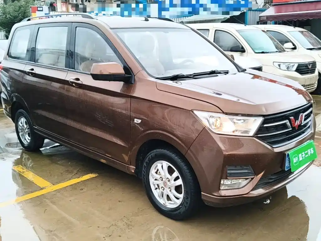 Wuling Hongguang — миниатюра 4