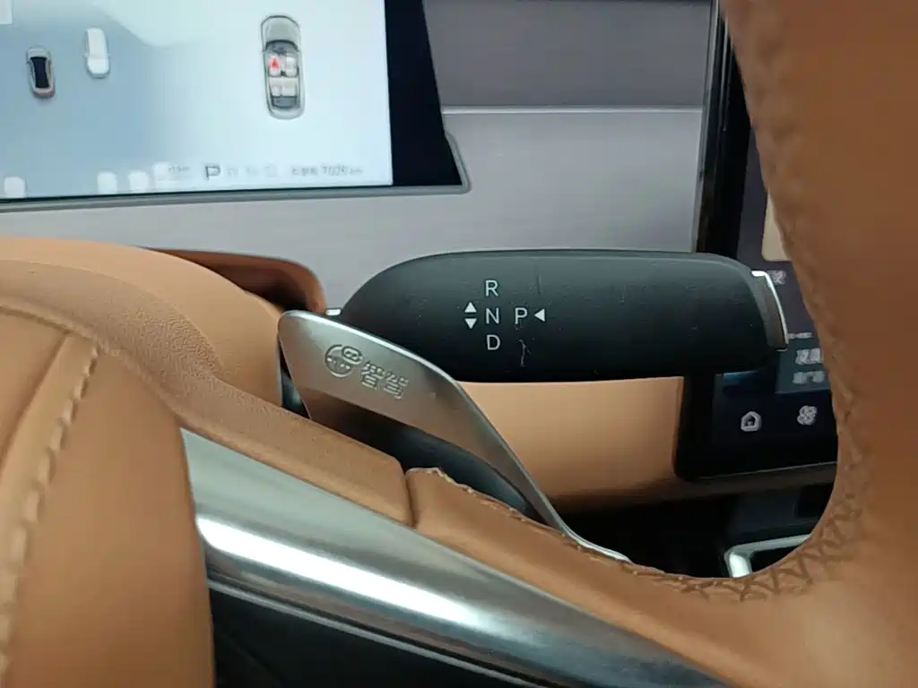 BYD Han L — миниатюра 19