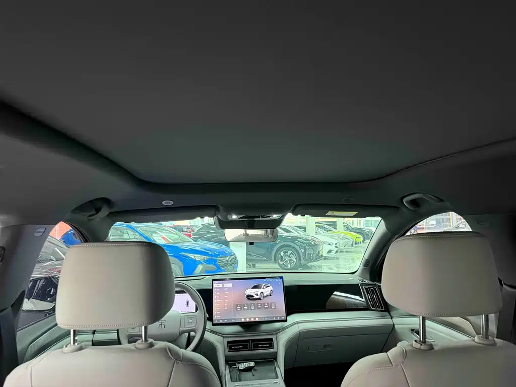 BYD Song Ultra — миниатюра 18