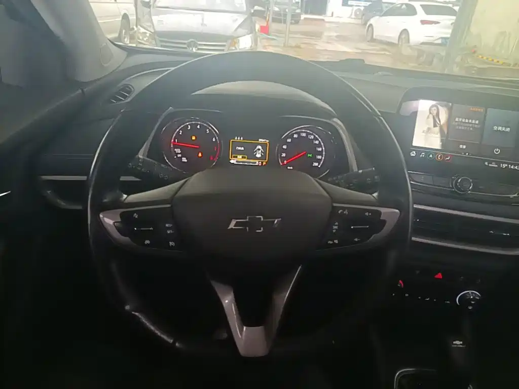 Chevrolet Trax — миниатюра 11