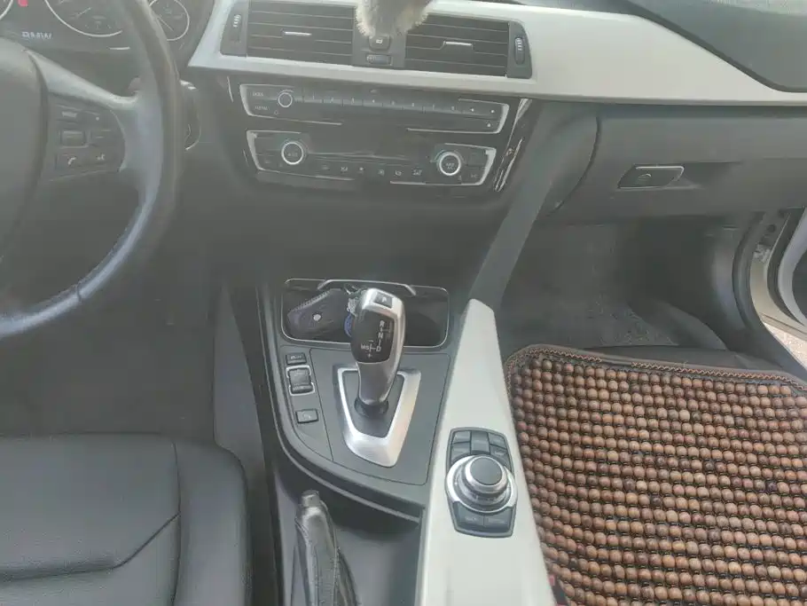 BMW 3 Series — миниатюра 16