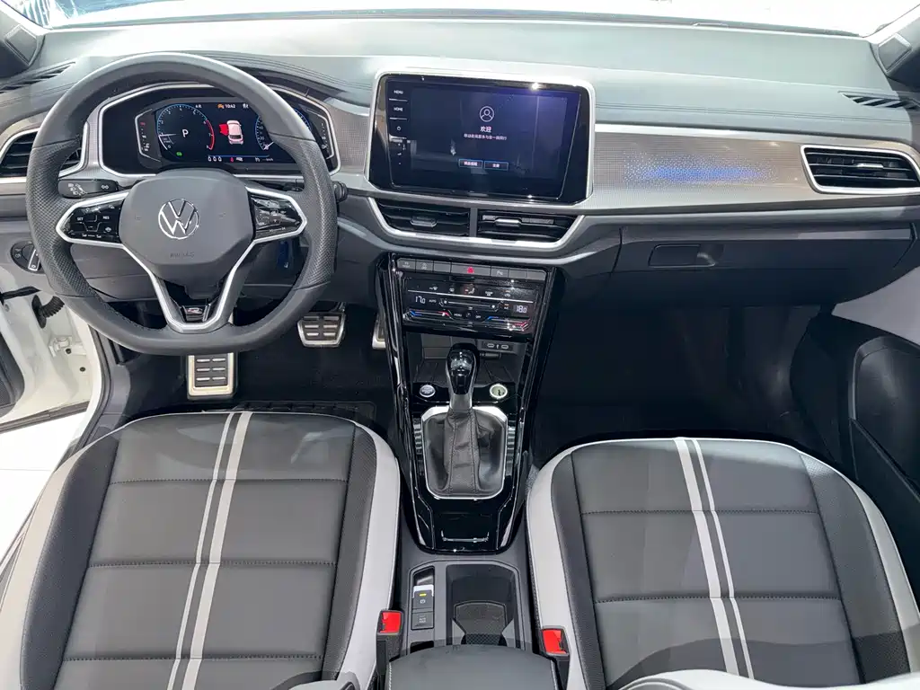 Volkswagen T-Roc — миниатюра 13