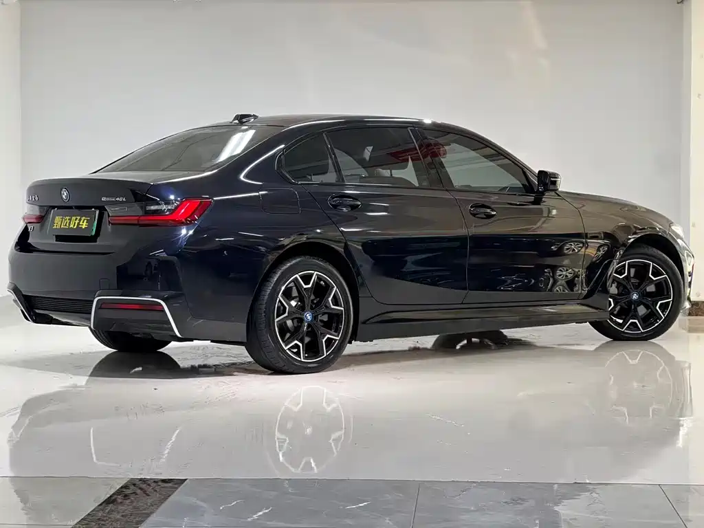 BMW i3 — миниатюра 8