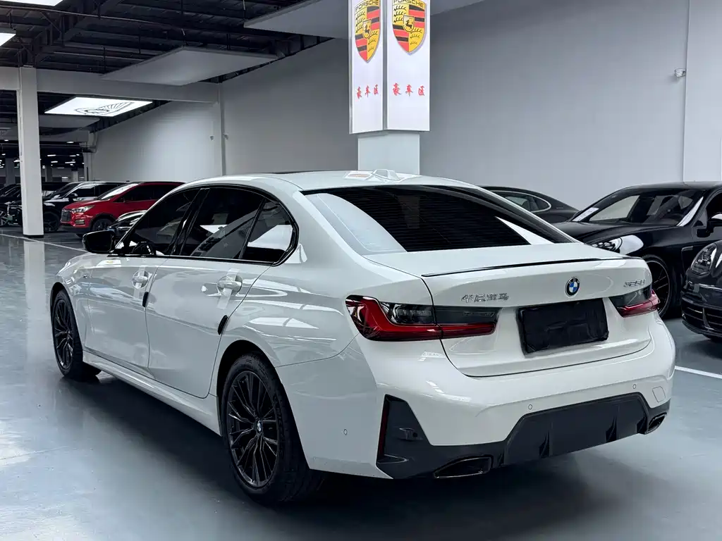 BMW 3 Series — миниатюра 18