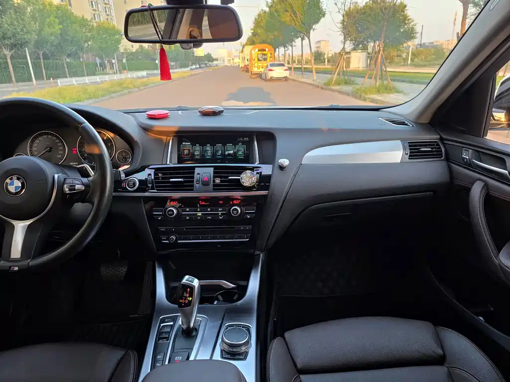 BMW X4 — миниатюра 13