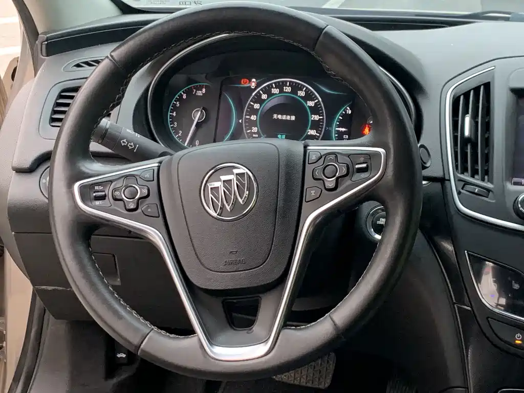 Buick Regal — миниатюра 13