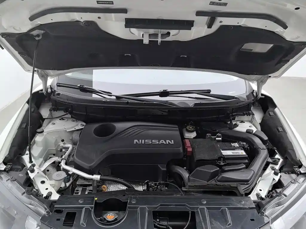 Nissan X-Trail — миниатюра 6