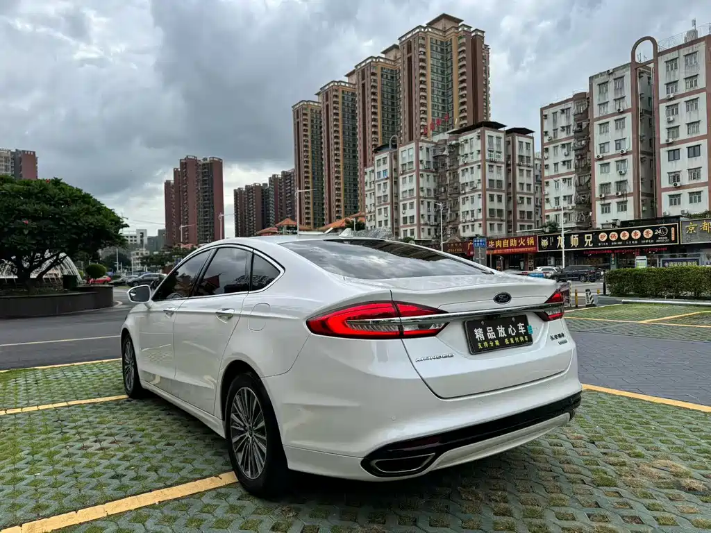 Ford Mondeo — миниатюра 4