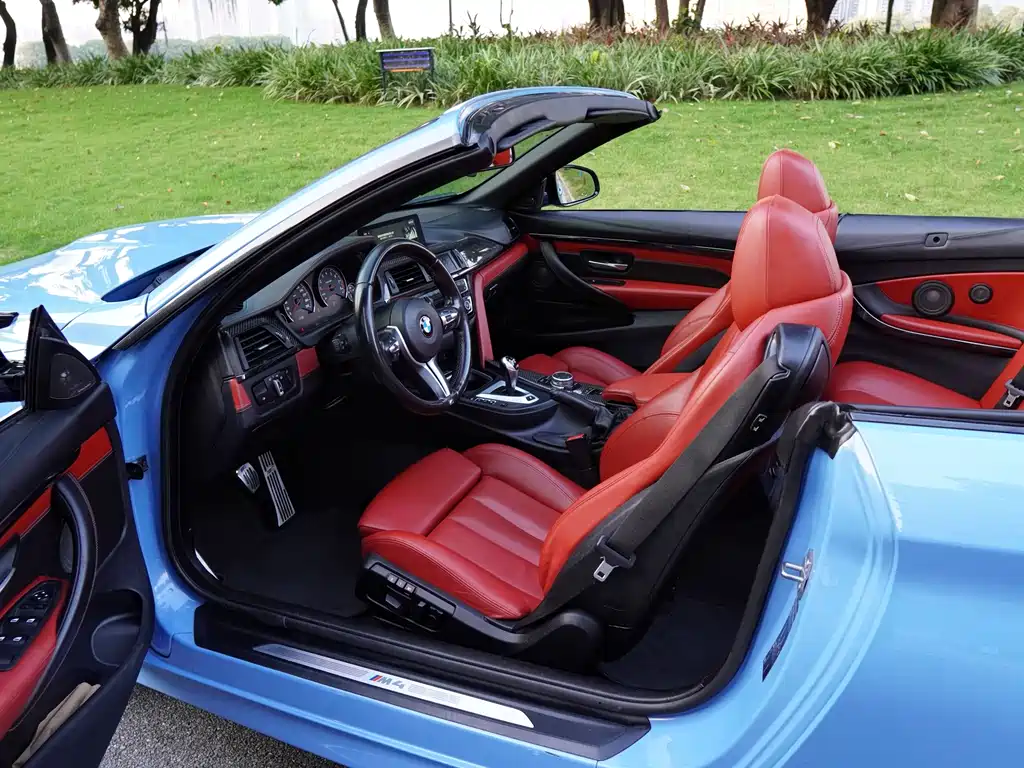 BMW M4 — миниатюра 5