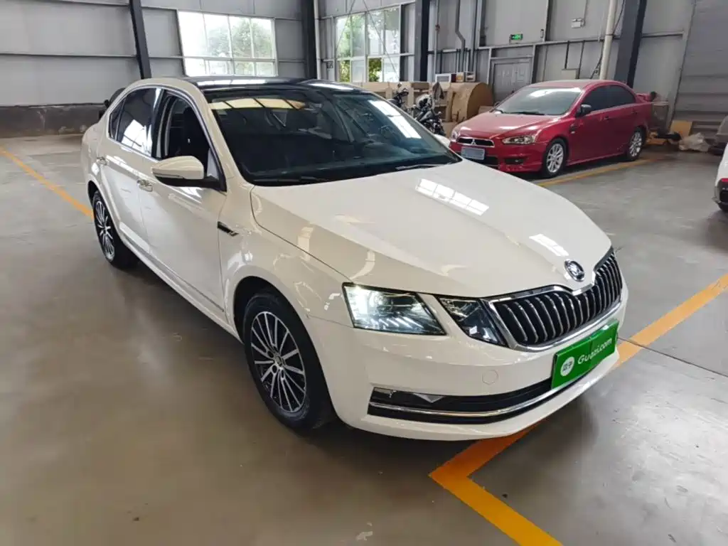 Skoda Octavia — миниатюра 4
