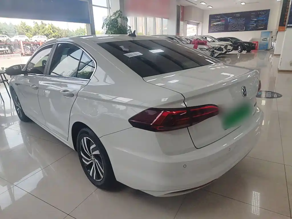 Volkswagen Bora EV — миниатюра 23