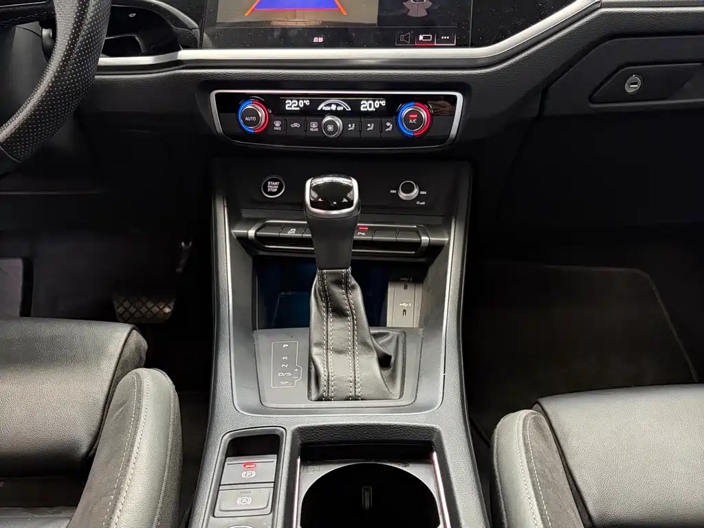 Audi Q3 Sportback — миниатюра 10