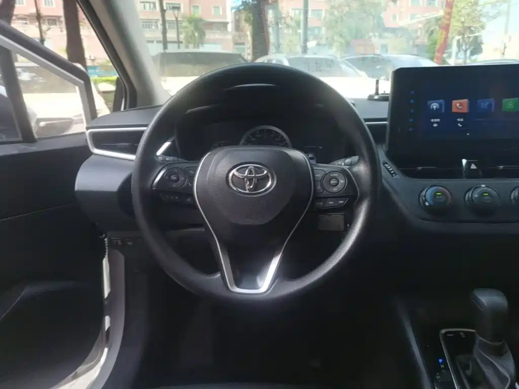 Toyota Corolla — миниатюра 11