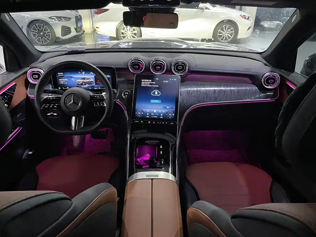 Mercedes-Benz GLC — миниатюра 9