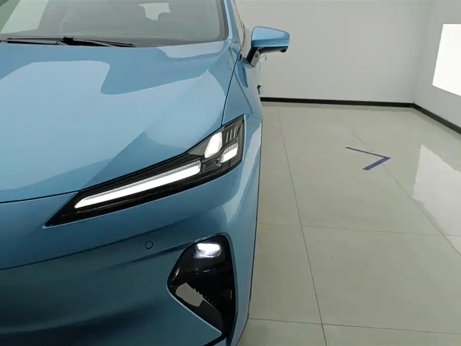 Changan Deepal DARK BLUE L07