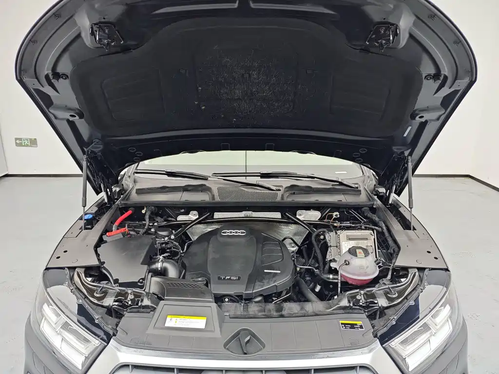 Audi Q5L — миниатюра 10