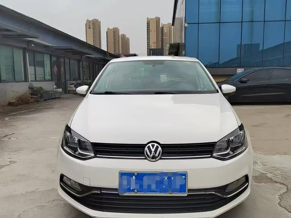 Volkswagen Polo — миниатюра 2
